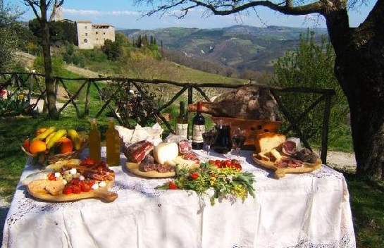 EXPERIENCE THE BEST WINE AND FOOD OF ITALY … UNDER THE TUSCAN STARS